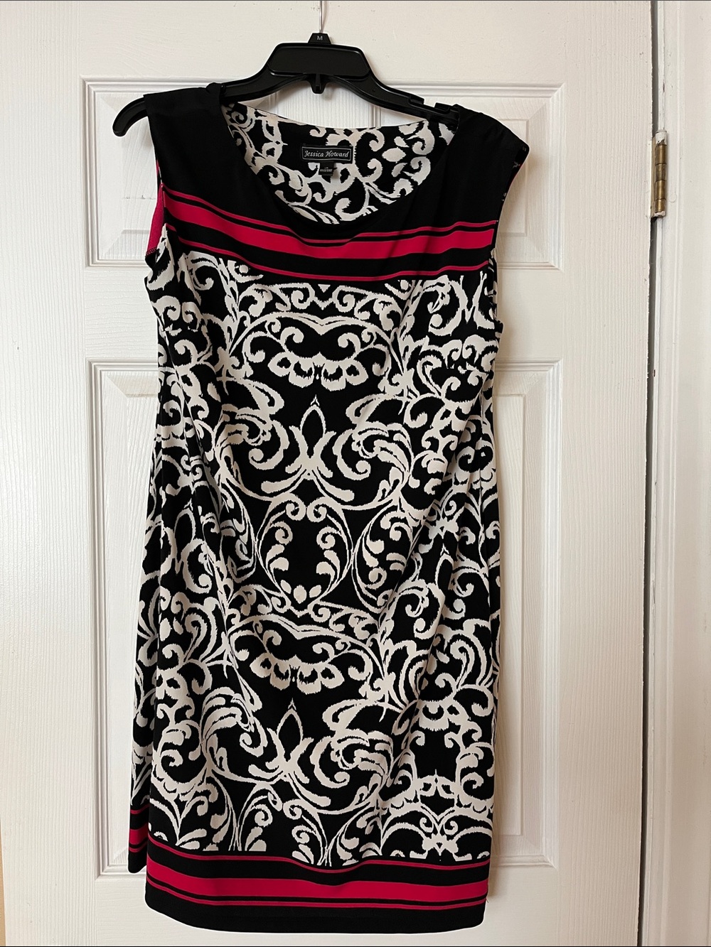 Jessica Howard Black, White & Pink Scroll-Print Midi Dress